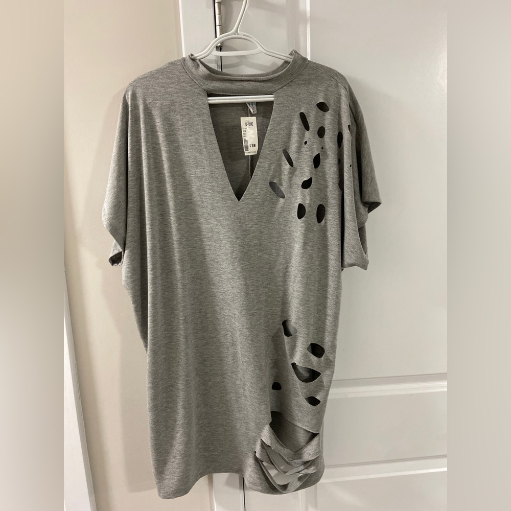 GS Love women’s oversized distressed shirt/dress.